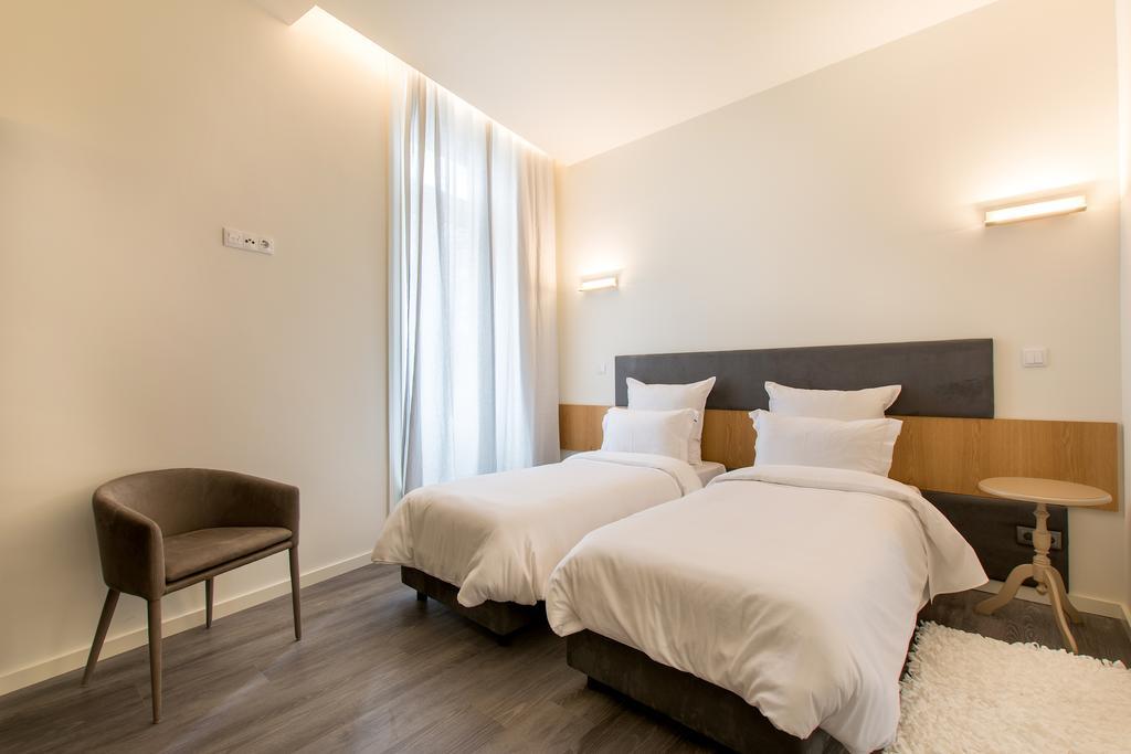 Letheshome Apartments Porto Luaran gambar