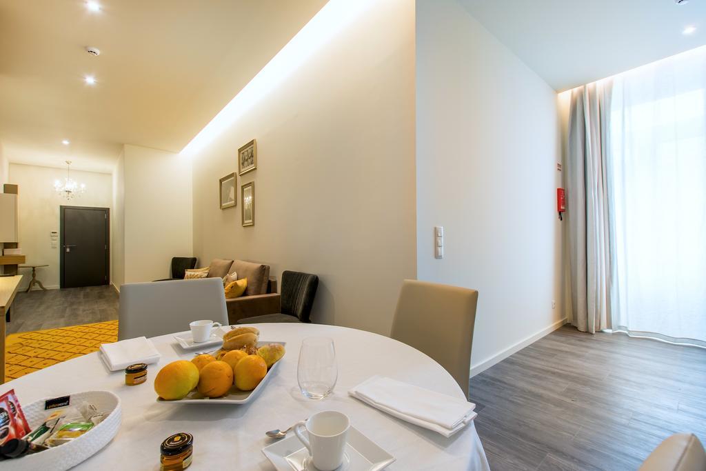 Letheshome Apartments Porto Luaran gambar